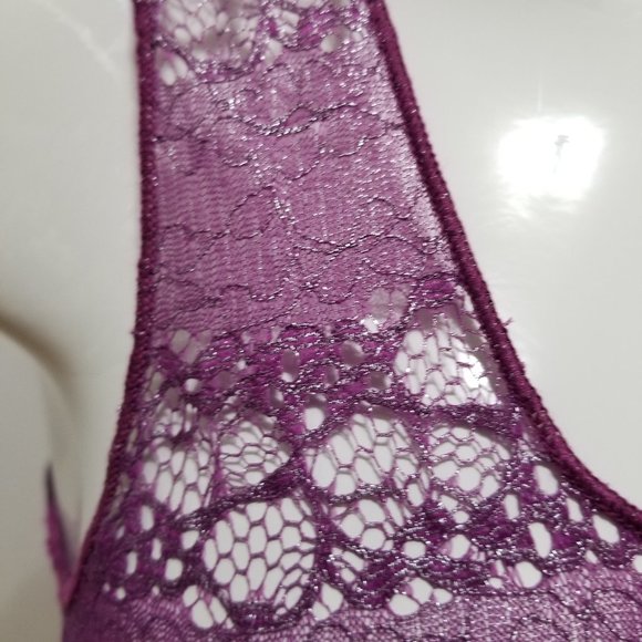 Mudd top Medium NWT unlined floral lace sleeveless tank metallic accent sheer - Picture 5 of 11